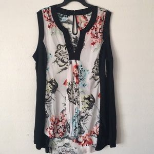 Melissa McCarthy Top